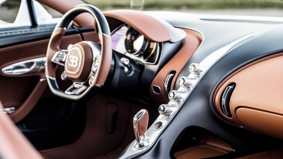 Η Chiron Super Sport είναι η νέα «ρουκέτα» της Bugatti